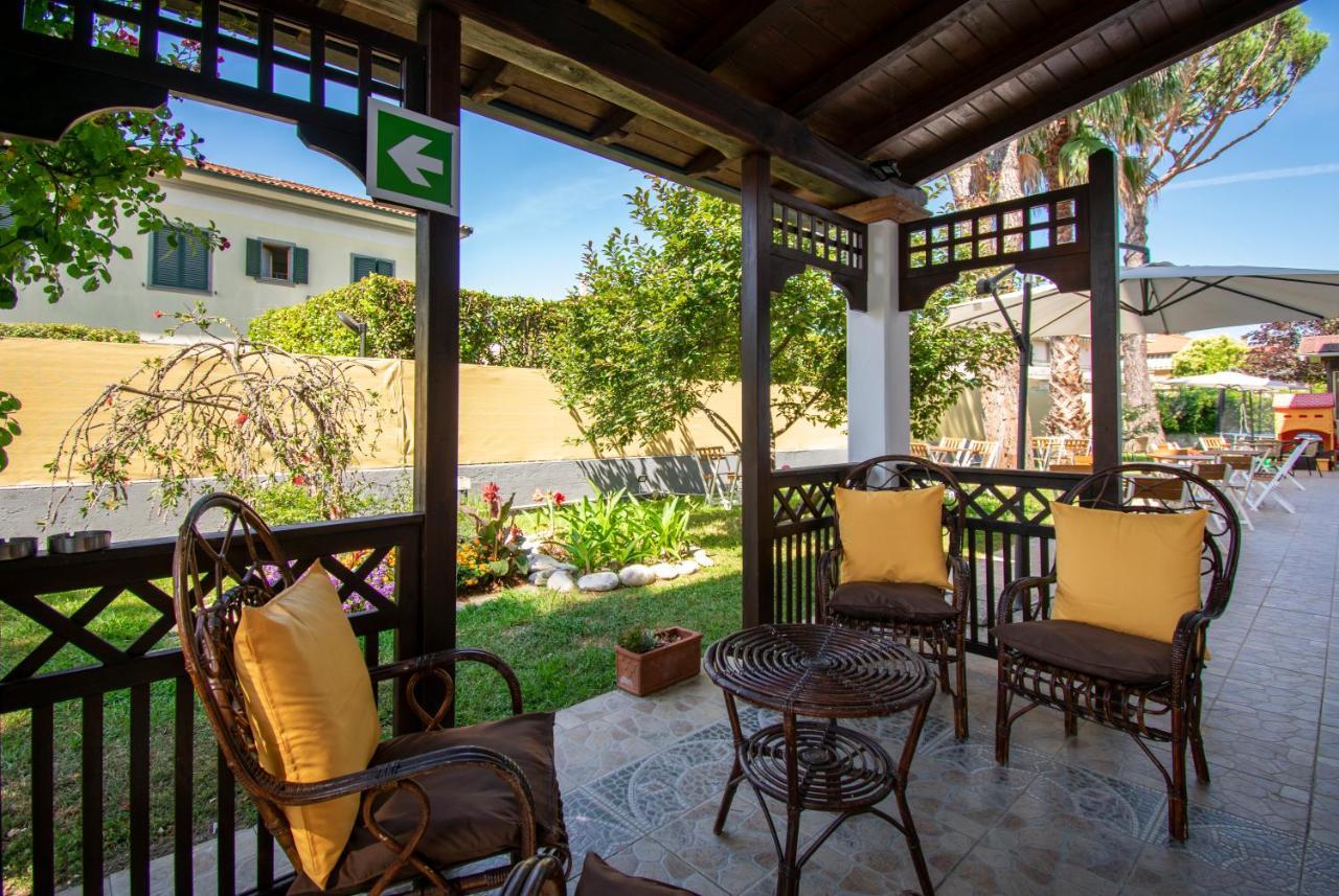Hotel Villa Giada Marina di Massa Zewnętrze zdjęcie