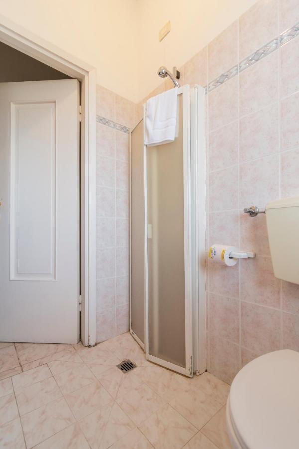 Hotel Villa Giada Marina di Massa Zewnętrze zdjęcie
