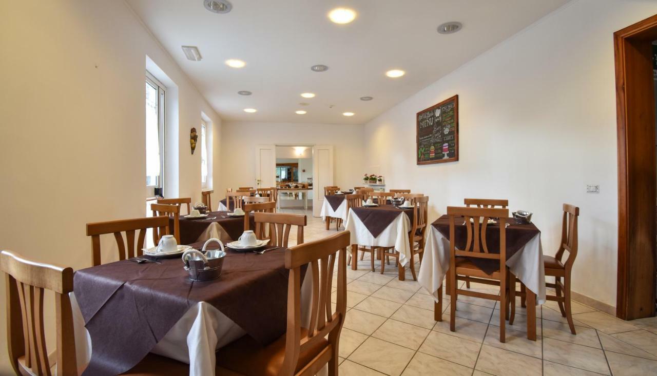 Hotel Villa Giada Marina di Massa Zewnętrze zdjęcie